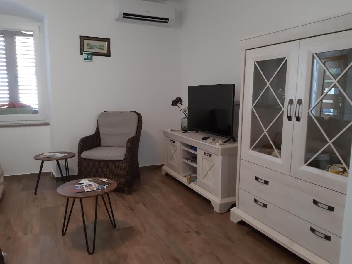 House Marija Island Krk Villa Punat Exterior photo